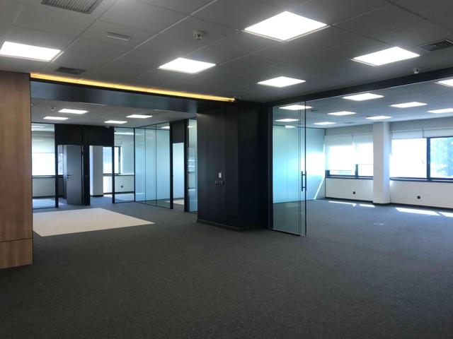 Oficina en Alcobendas photo 0