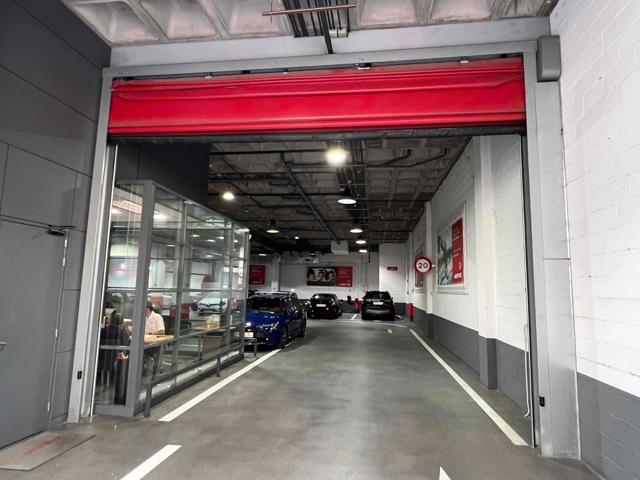 Nave Industrial en Alcobendas photo 0