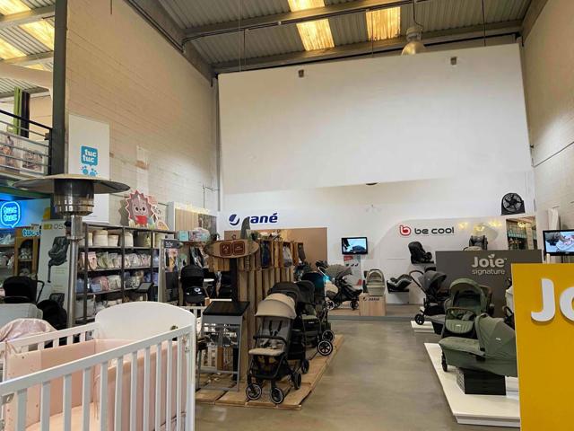 Nave Comercial en San Sebastián de Los Reyes photo 0