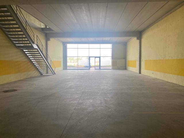 Nave Industrial en San Fernando de Henares photo 0