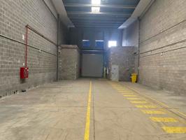 NAVE INDUSTRIAL EN ALQUILER photo 0