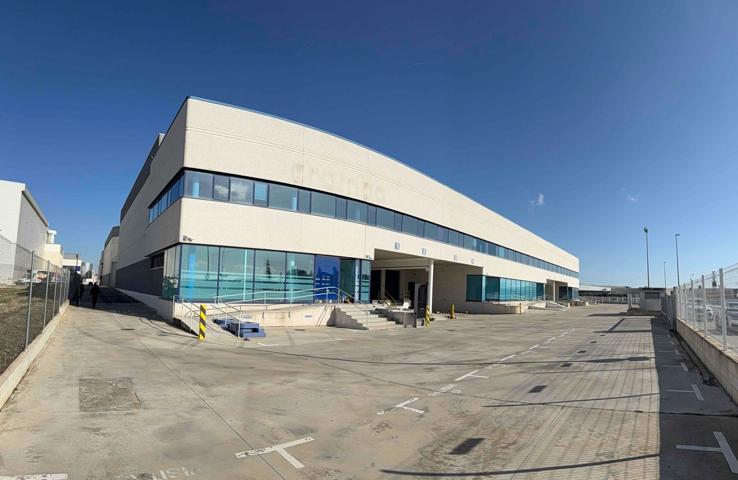 Nave Logística en San Fernando de Henares photo 0