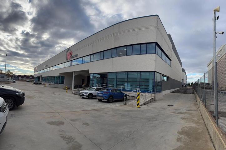 Nave Logística en San Fernando de Henares photo 0