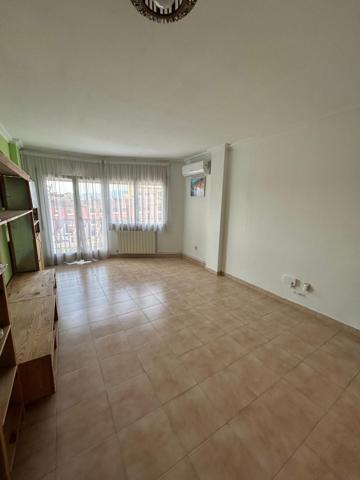 PISO DE 3 HABITACIONES EN SANT PERE DE TORDERA photo 0