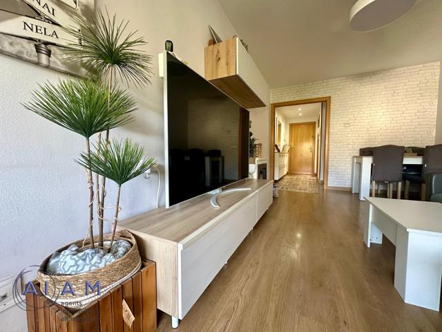 MAGNÍFICO PISO EN VENTA EN CANET DE MAR photo 0