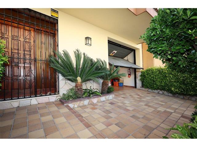 Casa en venta en Blanes photo 0