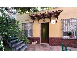 Casa con 2 viviendas independientes photo 0