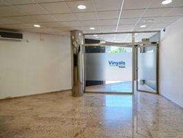 Planta baja con instalaciones! photo 0