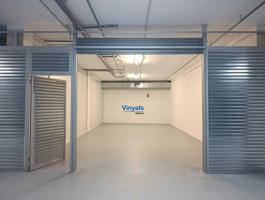 Con puertas automáticas y luz! photo 0