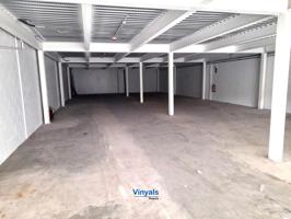 Con instalaciones y cámara frigorífica! photo 0