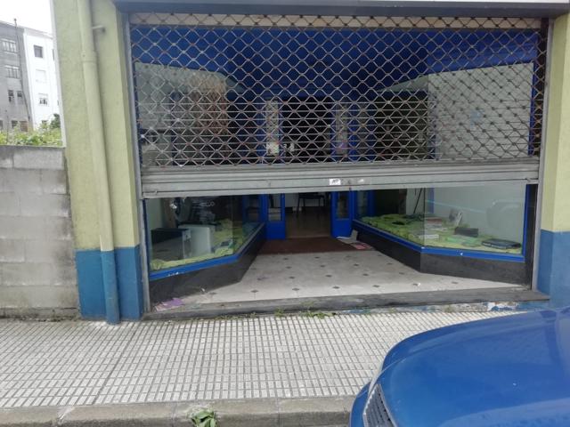 Bajo en Venta Calle Rosal?a de Castro - Carballo photo 0
