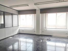 Oficina en c-Fomento de Carballo photo 0