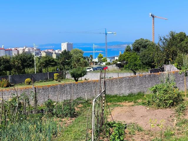 Solar de 576 m en La Madosa, zona Eirís, A Coruña photo 0