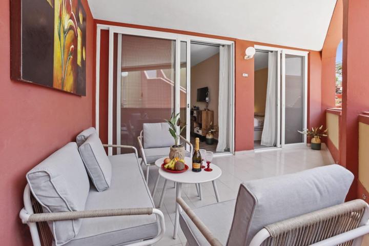 SE VENDE APARTAMENTO REFORMADO CON PISCINA COMUNITARIA EN SAN EUGENIO ALTO photo 0