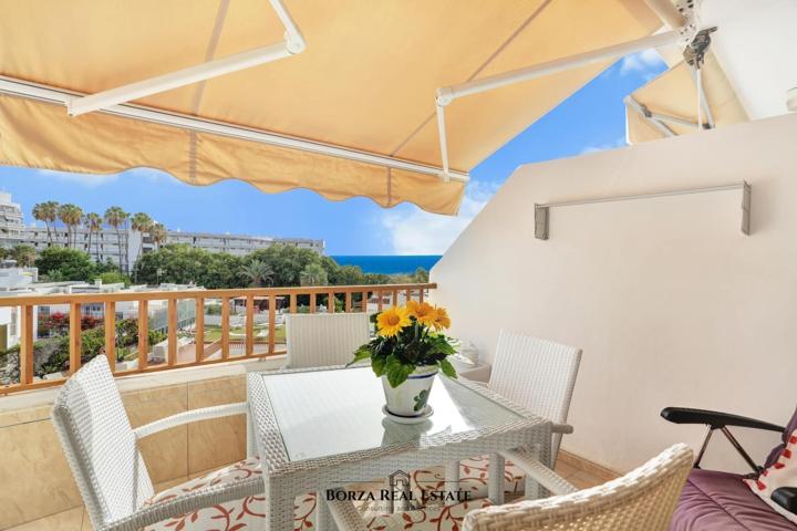 Apartamento con terraza con vistas al mar en Costa Adeje photo 0