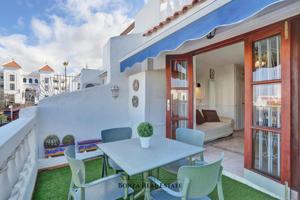 En venta estudio en Los Cristianos con terraza photo 0