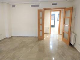 Piso en alquiler en #### photo 0