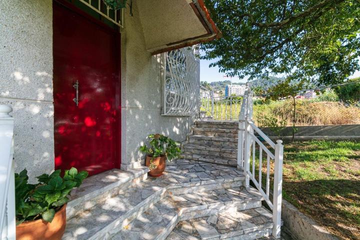 Casa En venta en Teis, Vigo photo 0