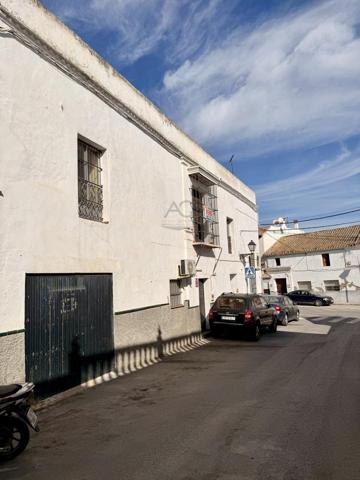 VIVIENDA DE DOS PLANTAS EN BORNOS (CADIZ) photo 0
