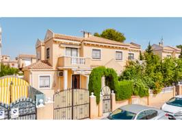 Dúplex En venta en Torrevieja photo 0