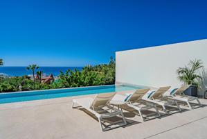 Exclusivas Villas de lujo 'Siam Blue' en Caldera del Rey photo 0