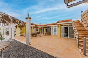 Maravilloso Chalet Independiente dividido en 5 viviendas apto para Vivienda Vacacional photo 0