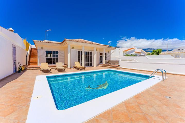 Espectacular Villa Independiente con Piscina en Callao Salvaje photo 0