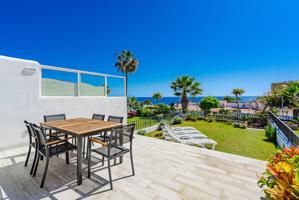 Bungalow en Golf del Sur photo 0
