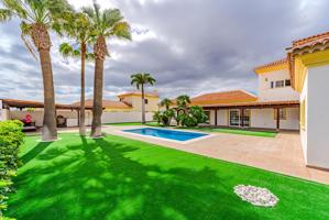 Exclusiva Villa de Lujo en Golf del Sur photo 0