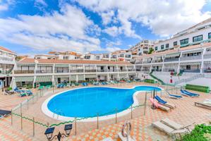 Apartamento en Playa De Los Cristianos photo 0