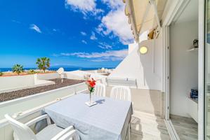 Apartamento Reformado con Vistas Panorámicas al Mar ¡Oportunidad Única! photo 0