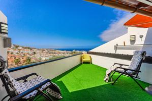 Espléndido Adosado de 3 Habitaciones con Vistas al Mar en San Eugenio: Moderno y Totalmente Reformado photo 0