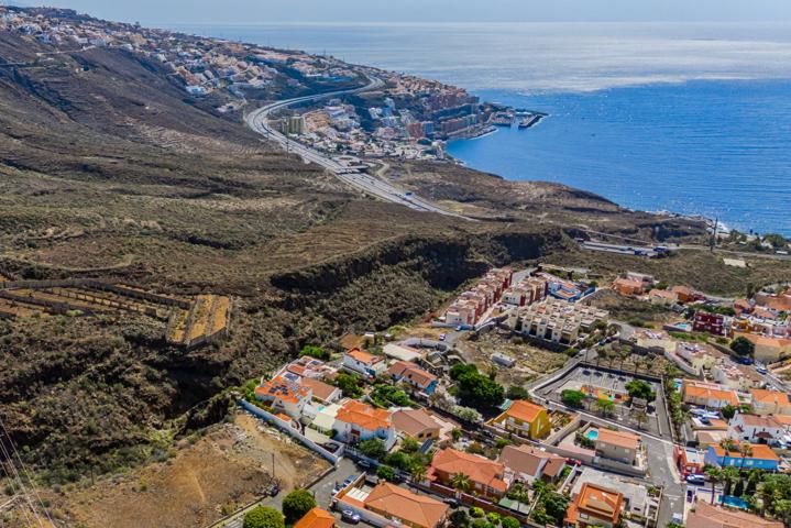 Parcela de un chalet con proyecto de construcción en Candelaria photo 0