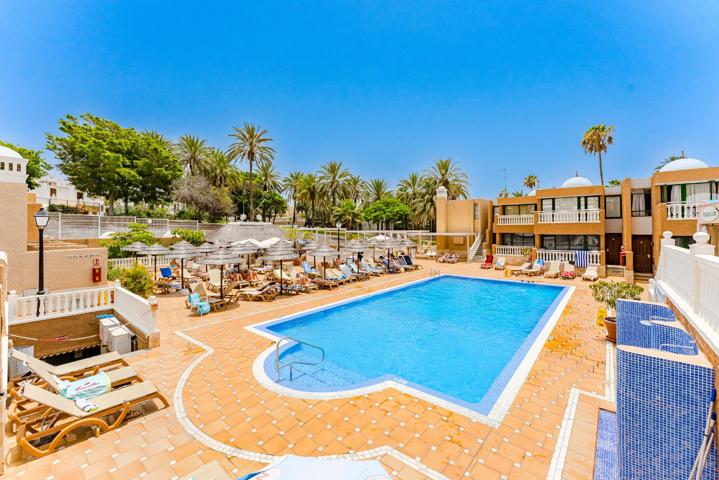 Apartamento Reformado en Primera Línea de Mar en Parque Las Américas photo 0