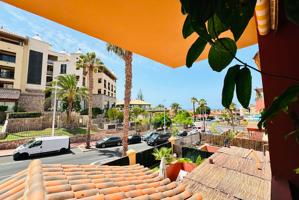 Piso en Playa del Duque photo 0