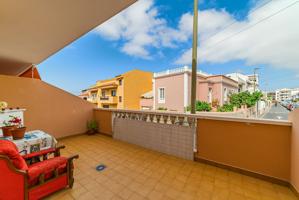 Apartamento con amplia terraza en zona tranquila de Adeje Edificio Ventura photo 0