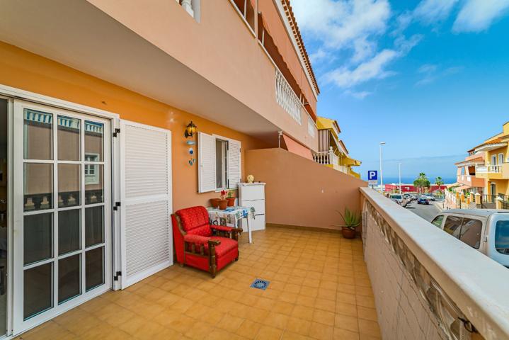 Apartamento con amplia terraza en zona tranquila de Adeje Edificio Ventura photo 0