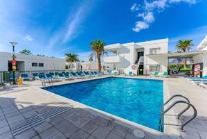 Estudio en primera planta con cocina independiente en el complejo El Sombrero photo 0