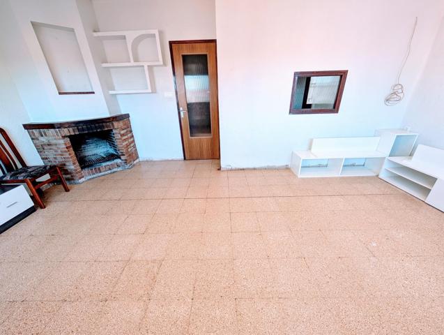 LUMINOSA Y ESPACIOSA CASA photo 0