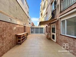 Planta baja con gran terraza en Castelldefels — ¡Personalízala a tu gusto! photo 0