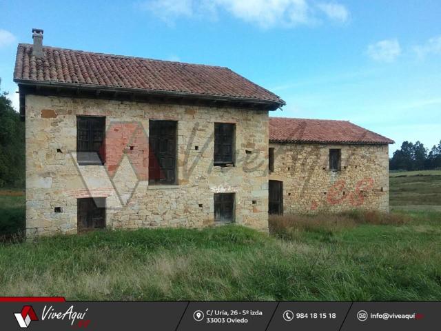 Caserio de 45.449 m2 de parcela con 2 edificaciones para reformar a su gusto, que suman unos 300m2. photo 0