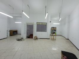 VENTA AMPLIO LOCAL CON GARAJE photo 0