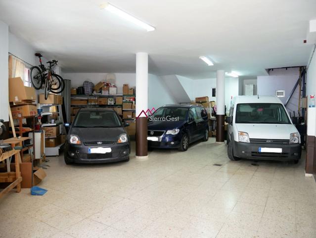 VENTA LOCAL COMERCIAL UBRIQUE photo 0