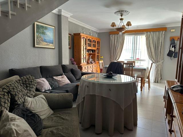 VENTA CASA CON TERRAZA. MIRASIERRA photo 0