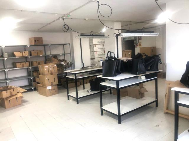 ALQUILER LOCAL COMERCIAL ZONA CENTRO photo 0