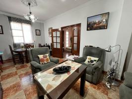 VENTA CASA CON PATIO Y TERRAZA photo 0