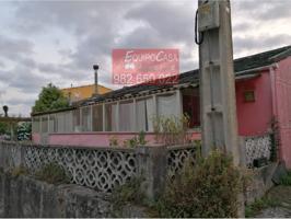 Casa en venta en Viveiro (Casco Urbano) photo 0