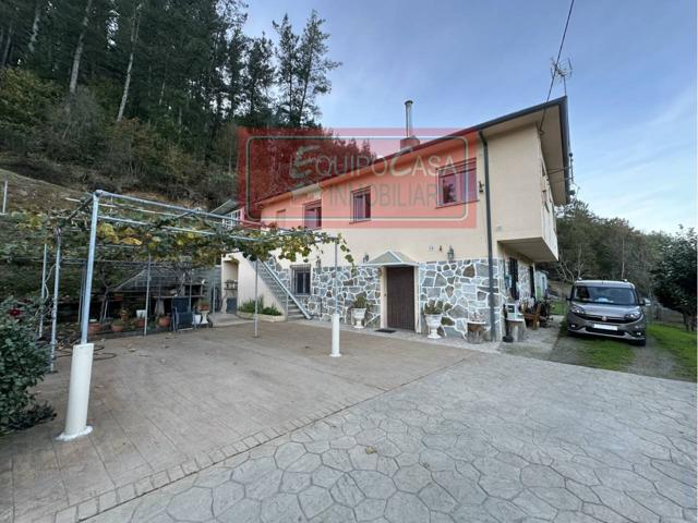 Casa en venta en Piquin (Resto Parroquia Santalla de Piquin) photo 0