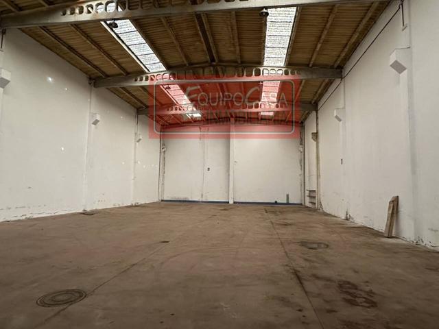 Nave comercial en alquiler en A Piringalla-Albeiros-Garabolos(27003) photo 0