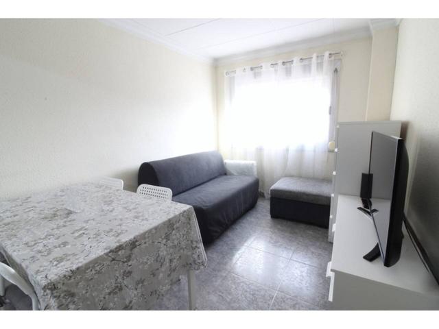 ¡INVERSIÓN RENTABLE! PISO EN VENTA CON INQUILINO ESTABLE EN BON PASTOR-SAN ANDREU LA MAQUINISTA photo 0